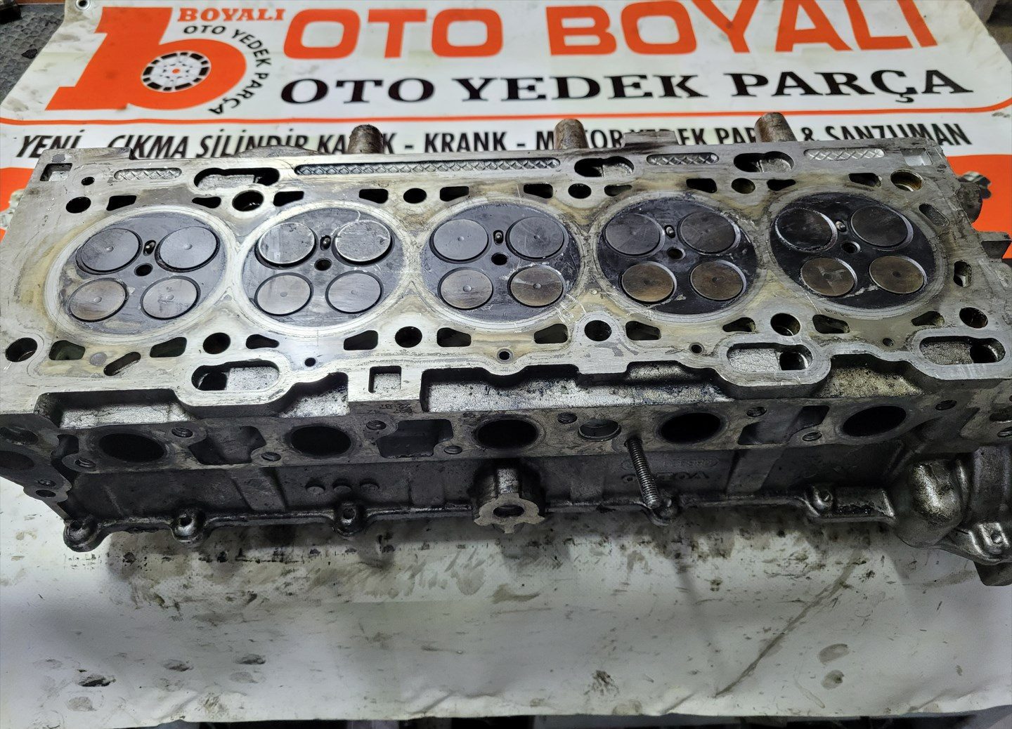 Volvo S80 / S60 2.4 D5 (08692974) Silindir Kapağı – Orijinal Çıkma