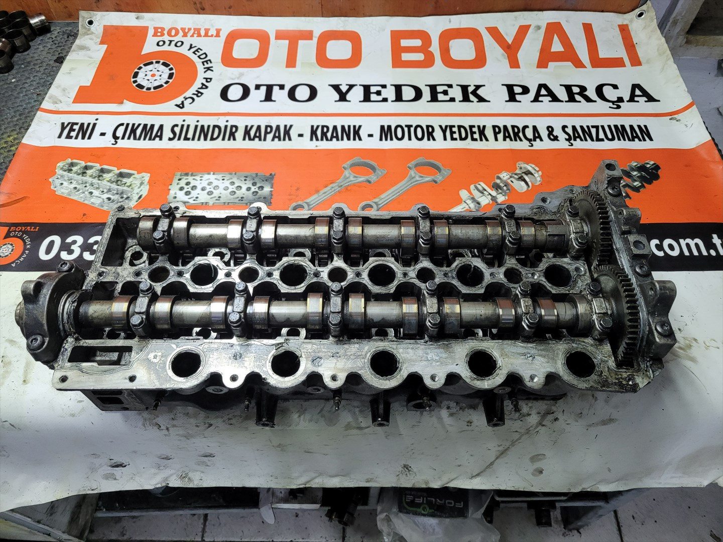Volvo S80 / S60 2.4 D5 (08692974) Silindir Kapağı – Orijinal Çıkma